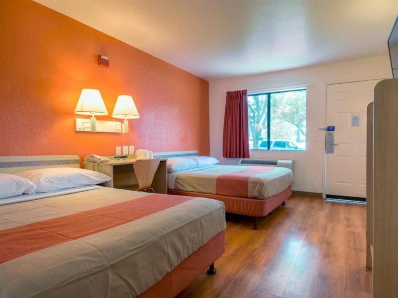 Motel 6-Escondido, Ca Luaran gambar